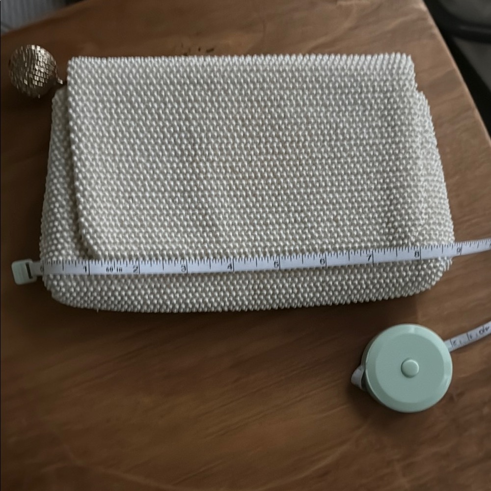Vintage Lumured Cream Beaded Clutch Wristlet Purse Bag - Picture 10 of 10